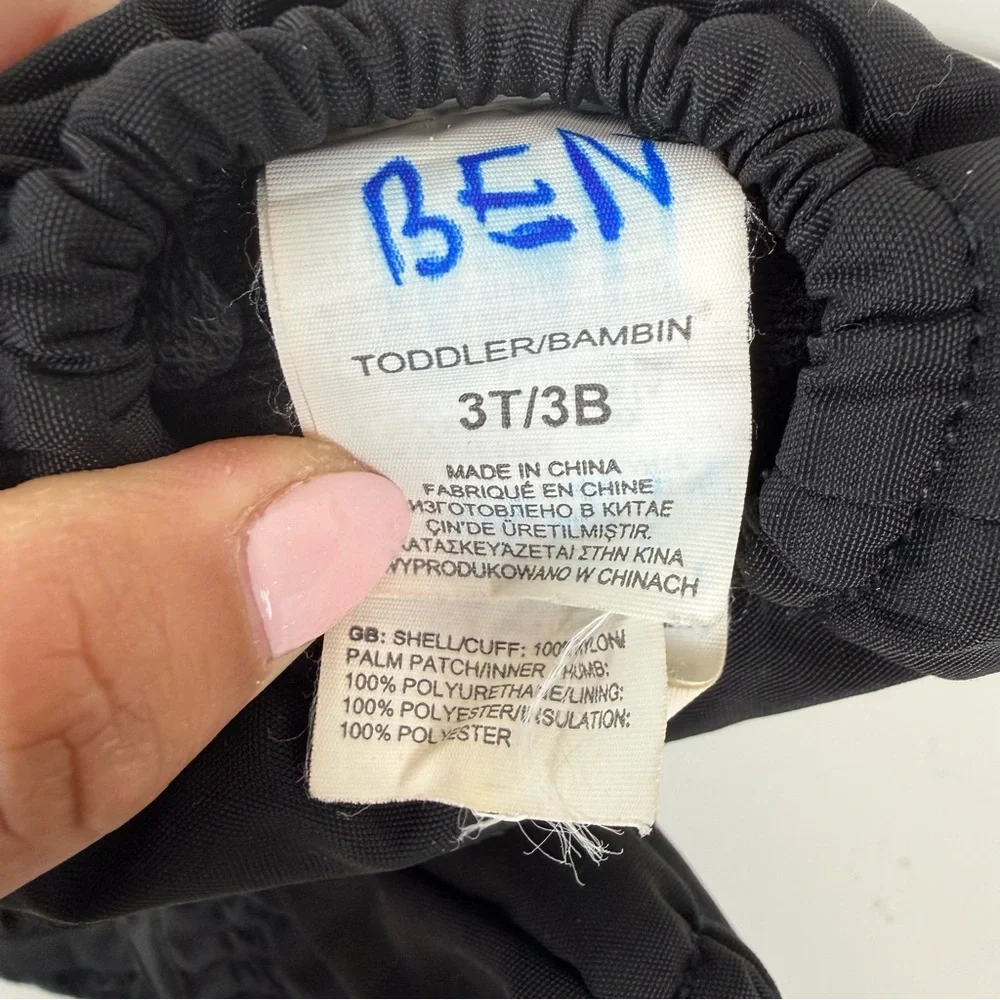 The North Face Toddler Mittens Size 3T Black Ski Snow Winter